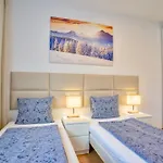 Alpsmart Apartment *