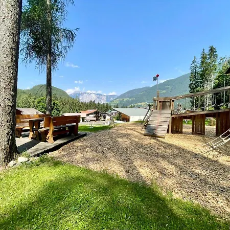 Alpsmart - Playground, Bike Garage, Terrace, Sauna, Near *